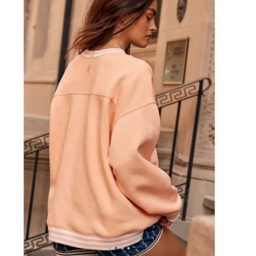 NEW $108 Free People FP Movment All Star Collegiate Logo Pullover Pastel Peach - Picture 3 of 5